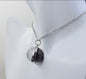 Howling wolf pendant necklace